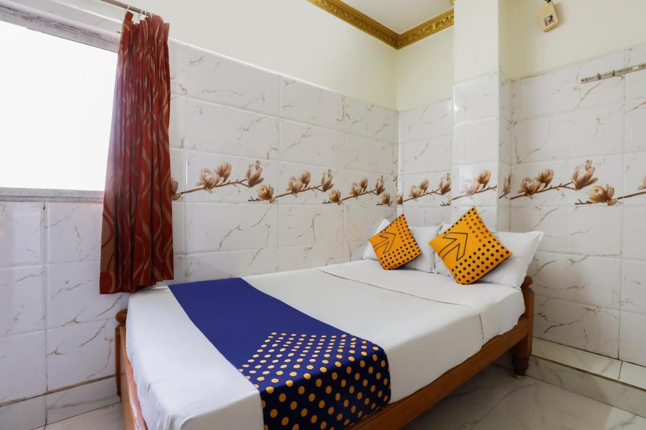 Spot On 40324 Vvr Residency Hotel Chennai Exterior photo